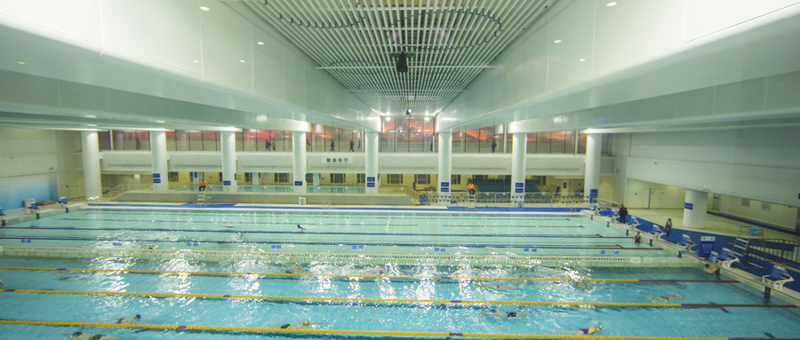 摄图网_500715545_wx_游泳馆(非企业商用).jpg